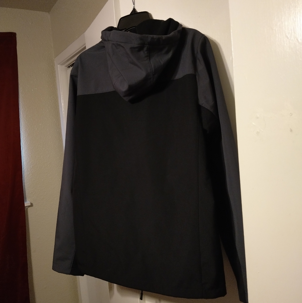 Jacket - Picture 2 of 7